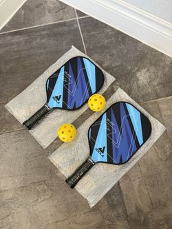 Brand New JOOLA Ben Johns Signature Pickleball Paddle Set (2 Paddles + 2 Balls)