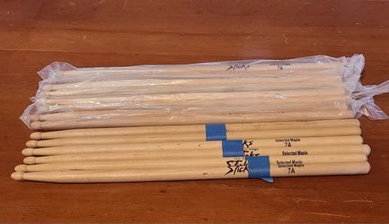 7 Pairs Of Drumsticks