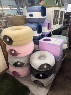 $5-$20 New Cat Bed with Scratch Resistant Donut Cat Bed / Cat Litter Box