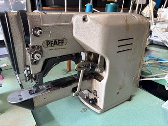 Pfaff Industrial Sewing Machine
