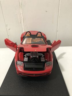 Die Cast Scale 1:24 Ferrari Only Issue Have A Scratch In The Driver Mirror