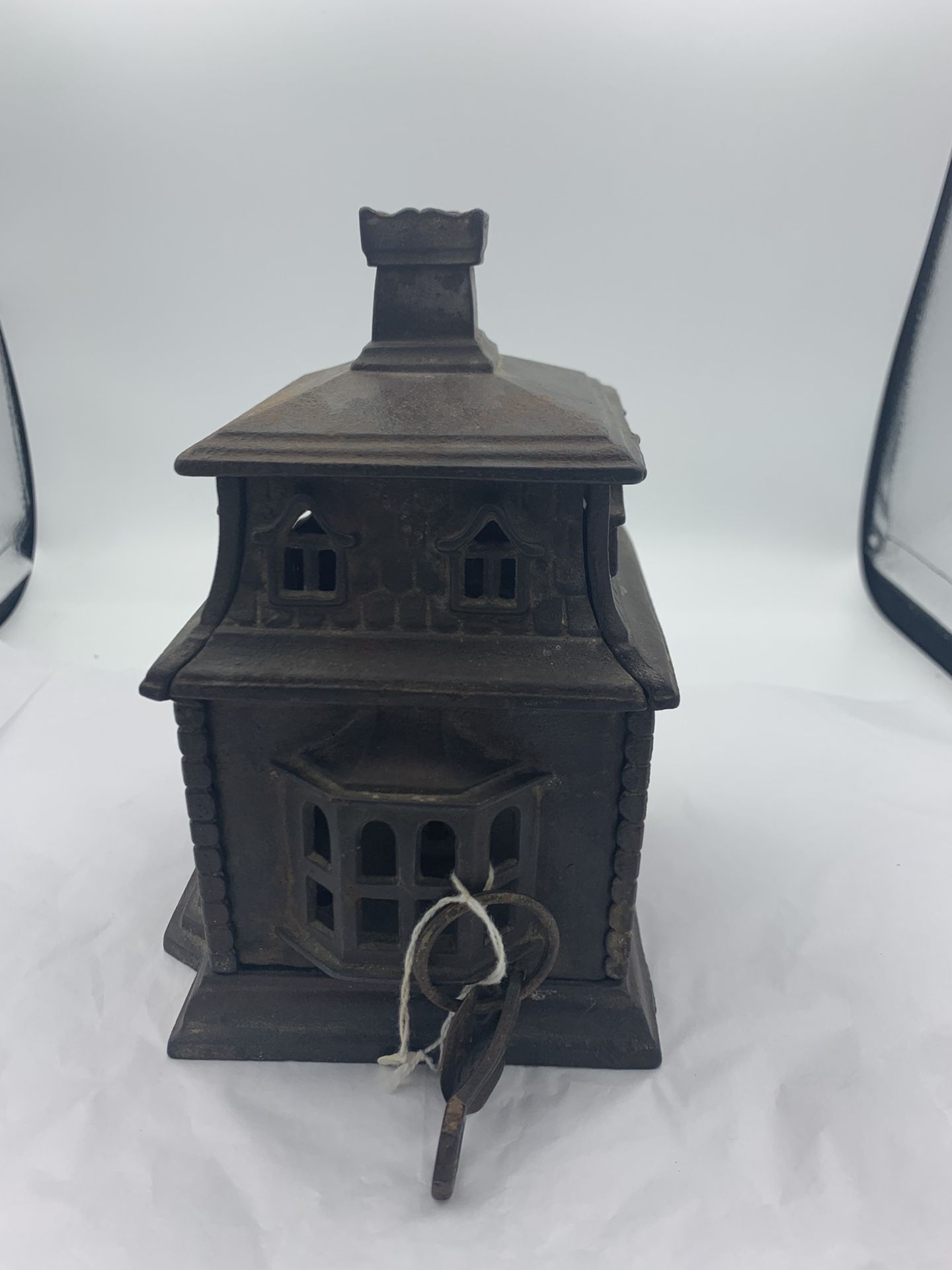 Antique Cast Iron Bank with original key