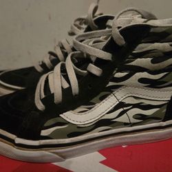 Kids High Top Van's Size 1.5