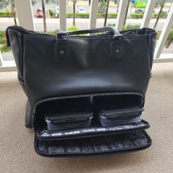 Six Pack Fitness Travel Bag. $15 Excellent Condition 