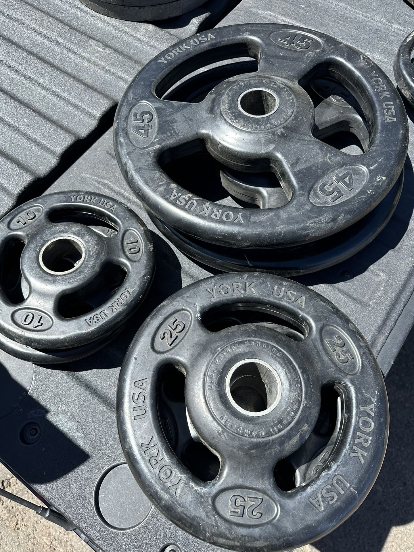 160lb rubber coated Olympic weight set-York