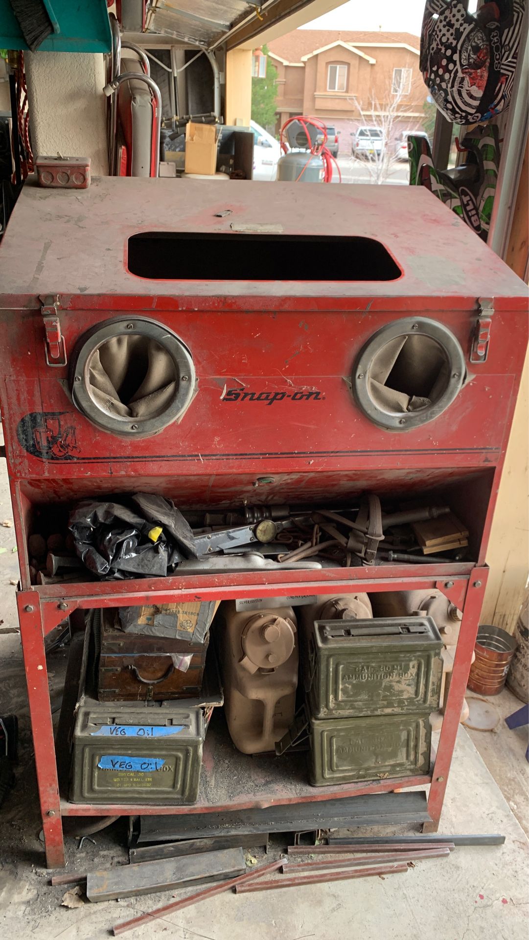 Snap On Sandblasting cabinet