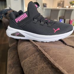 Girls Puma Shoes Size 3