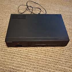 Samsung DVD and VHS combo player working dvd-v9800