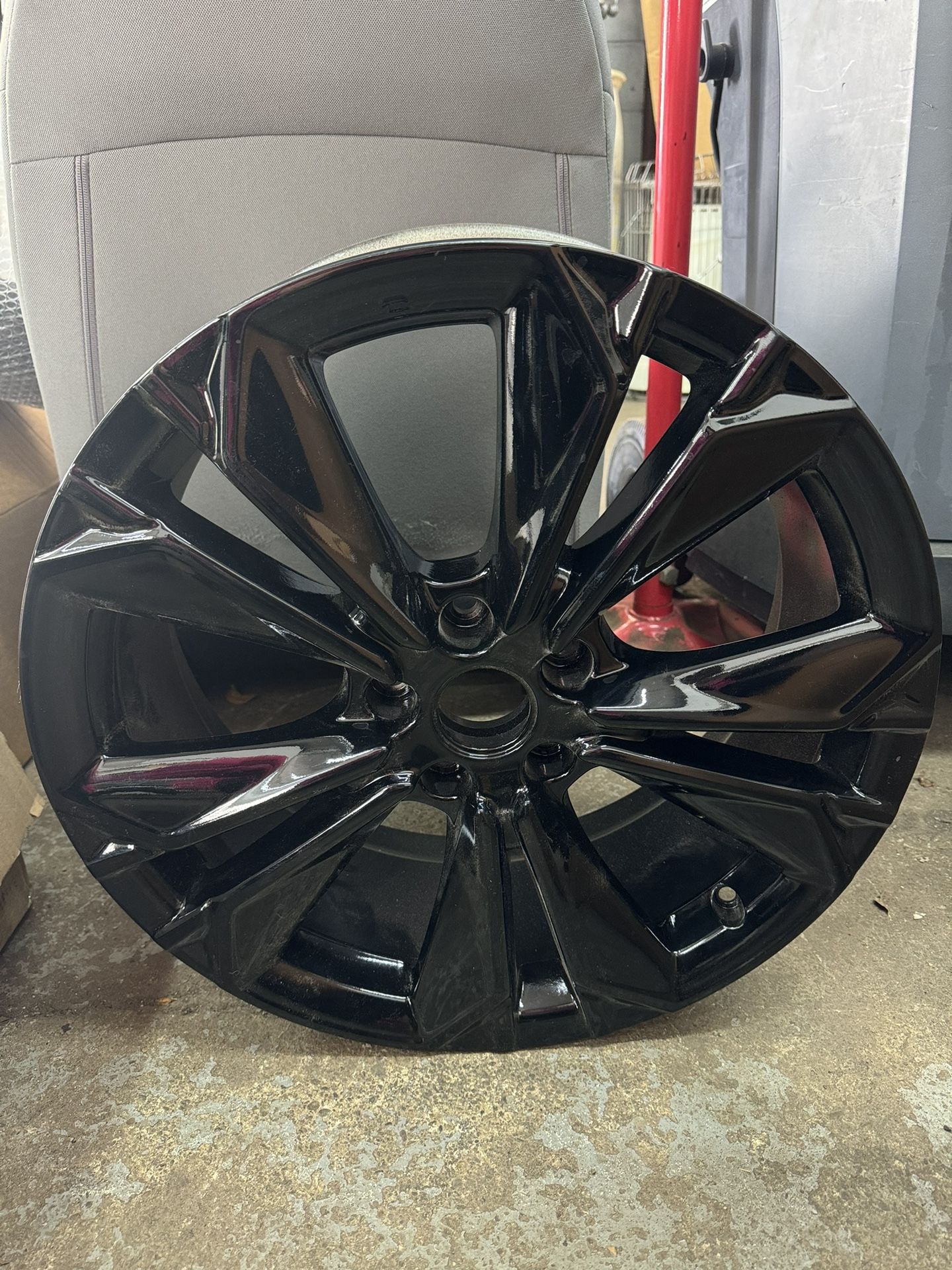 19" HONDA CR-V 23 19x7-1/2 