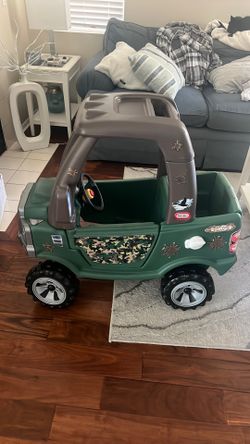 Little tykes, cozy coupe