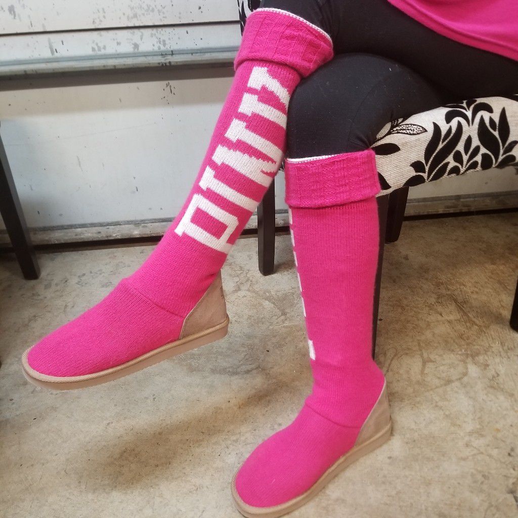 Victoria Secret Hot Pink Sweater Boots, RARE! SZ 9