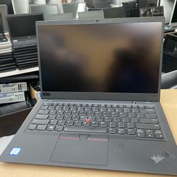 Lenovo X1 Carbon, TouchScreen 8th Gen Core i7, 256gb SSD, 16gb Ram, Windows 11, Lenovo USB Adapter, works fast. Really nice laptop only for $650