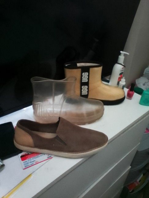 Three Pair Of UGGs All Size 9.5-10 Women's 