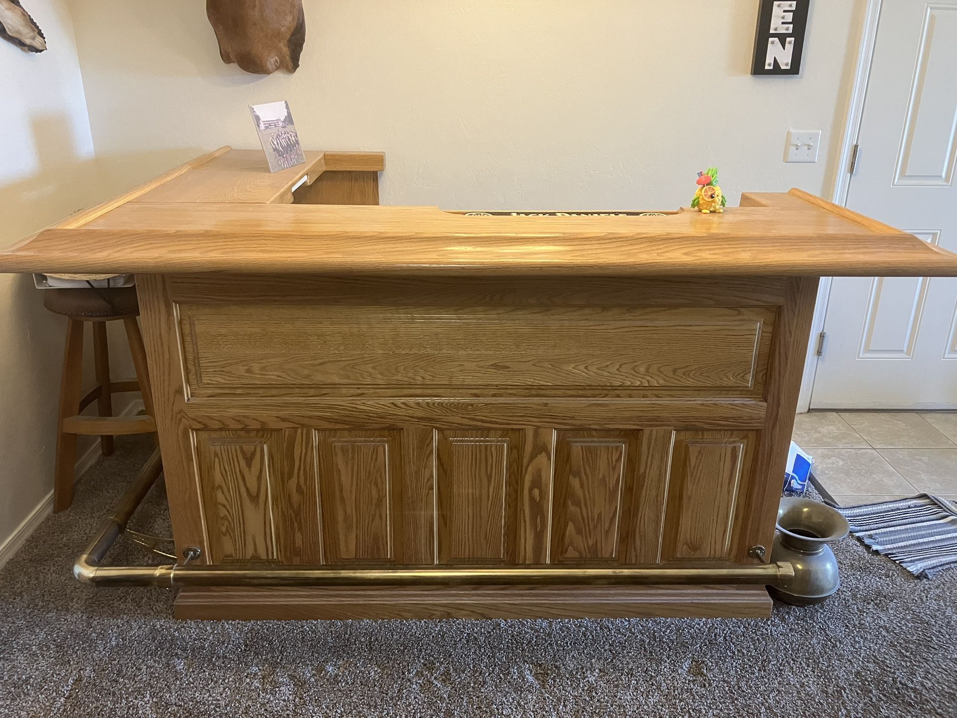 Bar 6’ X 5’