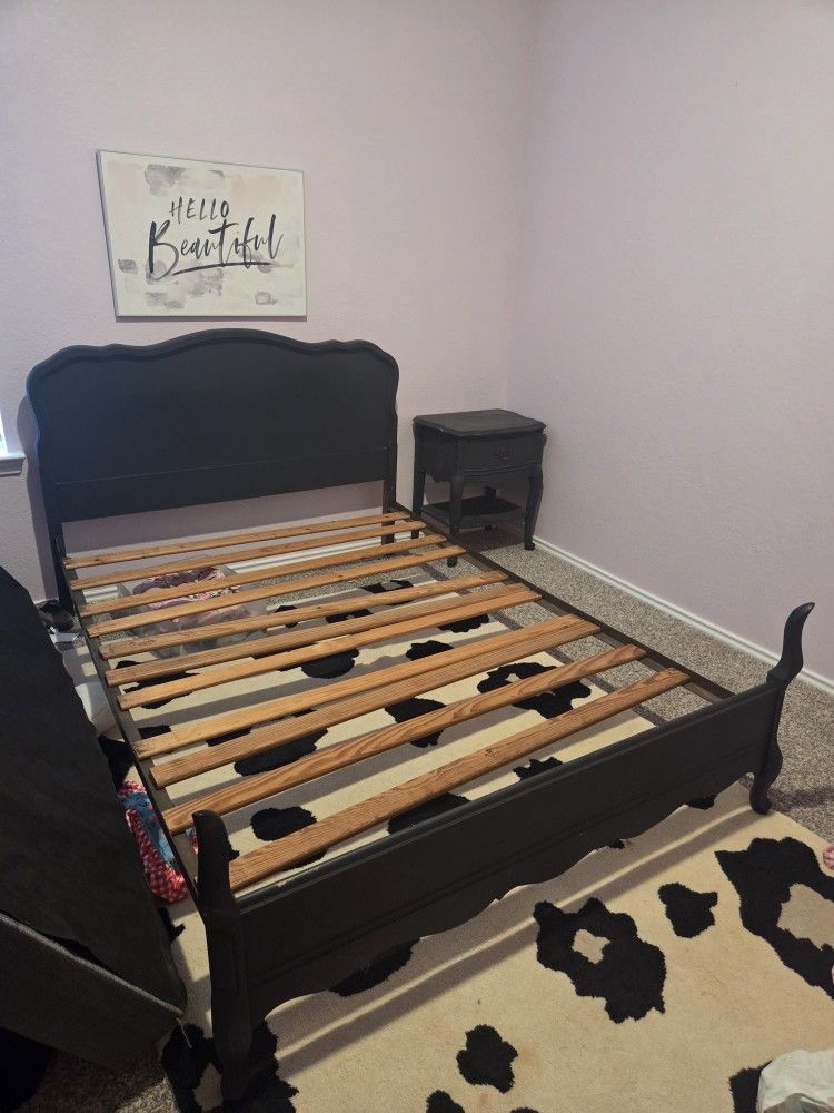 Full Size Bed + Nightstand