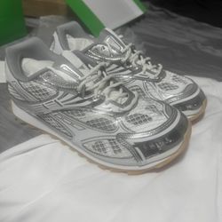 Grey And White Bottegas 