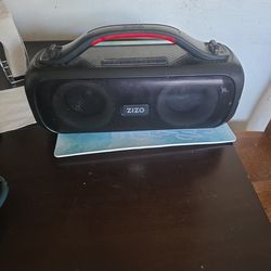 Zizo roar Z3 portal able LED Bluetooth speaker