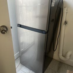 Vissani Mini Refrigerador 