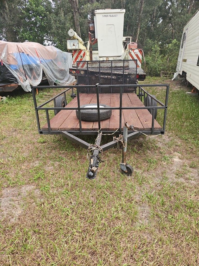 Trailer 4 Sale 10ft × 7 1/2ft New Wood Newly Built Comes With Bill Of Sale