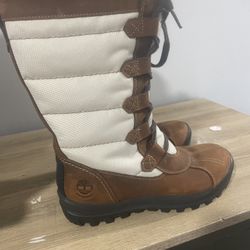 Size 8 Timberland Winter Boots 