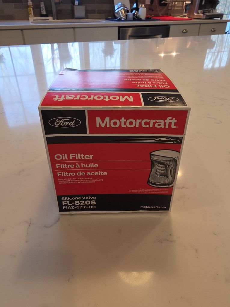 New Ford Motorcraft Oil Filter FL-820S (F1AZ-6731-BD)