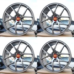 19x8.5 Hyper Silver Wheels 5x114.3 ET38 CB73.1 