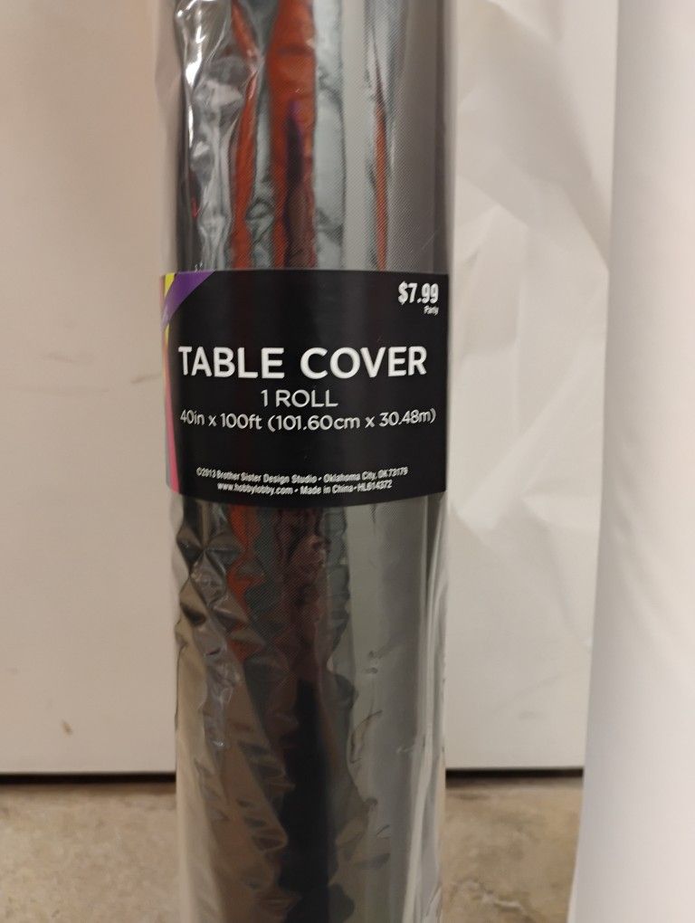 100ft Plastic Tablecloths