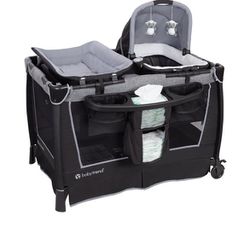 Play  Pen / Changing Table, Seat 