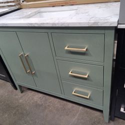 42" Single Bathroom Vanity In Green With Engineered Marble Top