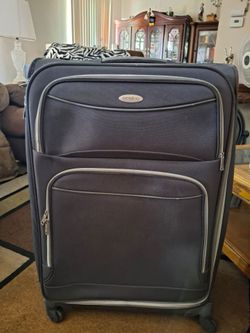 XL Suitcase