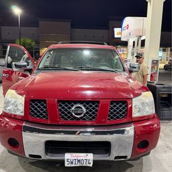 2004 Nissan Armada