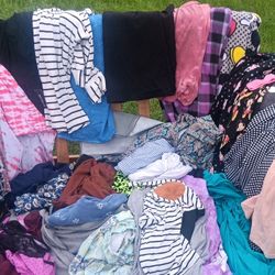 Bundle Of PLUS SIZE WOMENS CLOTHING LOT