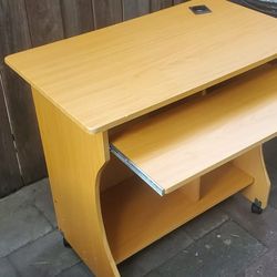 Little Desk