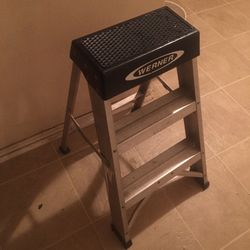 Step Ladder