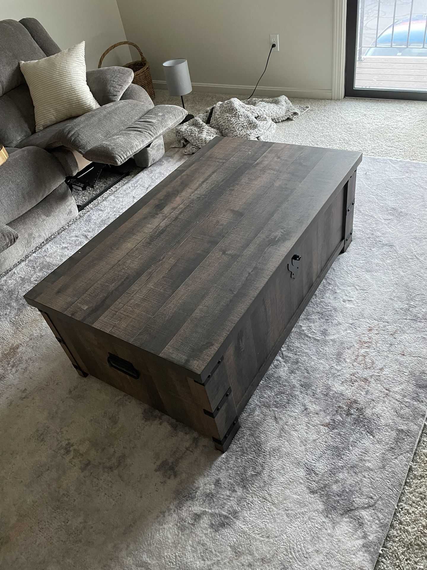 Modern Coffee Table With Hidden Storage - Brand New