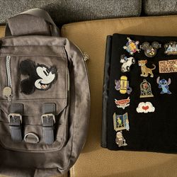 Disneyland Pin Shoulder Bag With Pins