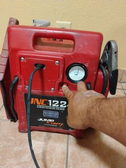 Battery jumper  12volt and 24 volt