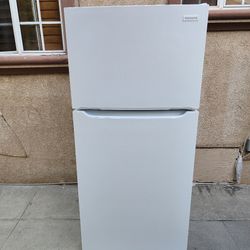 3 MONTHS WARRANTY 30x30x66 FRIGIDAIRE REFRIGERATOR WHITE 18cuft 