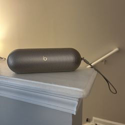 Beats Pill Wireless Bluetooth Speaker