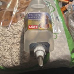 No Drip Water Bottle 32oz New