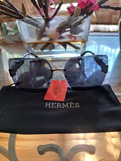 Sunglasses 😎