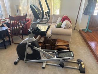 Elliptical exercise machine