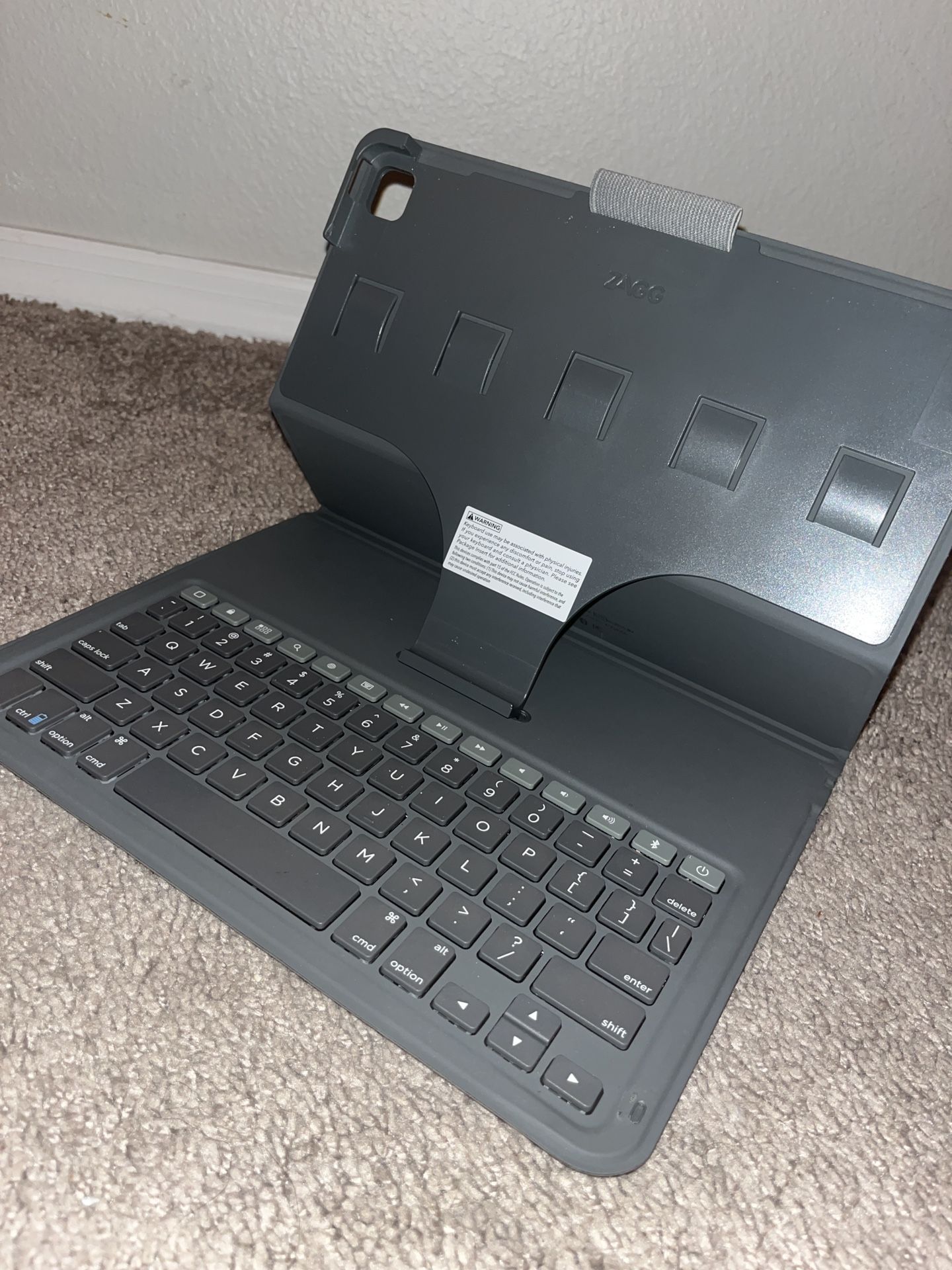 ZAGG Bluetooth Keyboard For IPad
