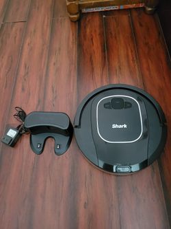 Robot Vacuum Shark