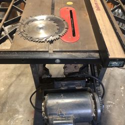 CRAFTSMAN TABLE SAW 