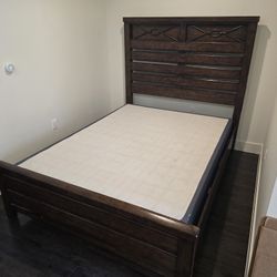 Queen Bed Frame /Box Spring 