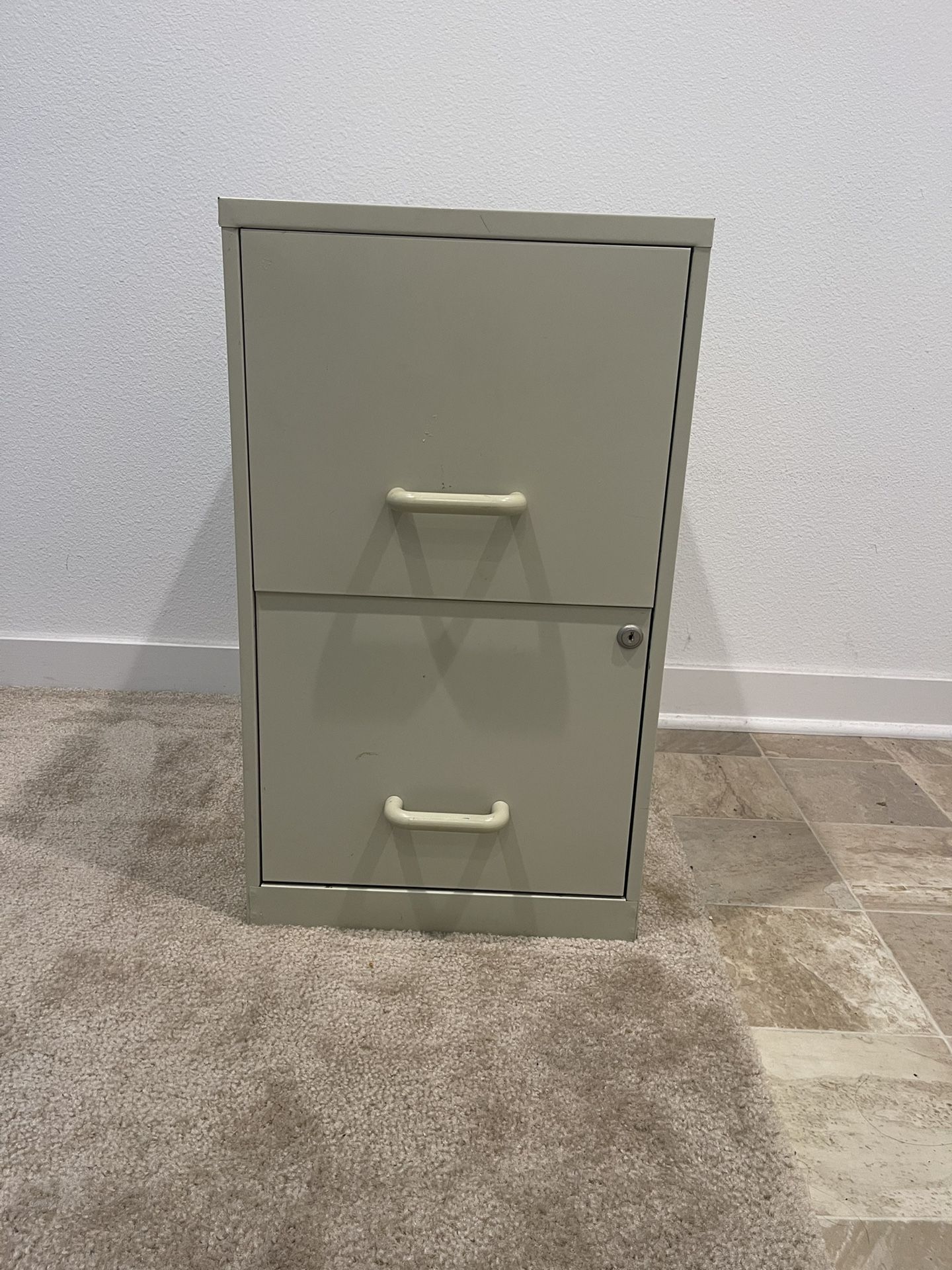 Metal File Cabinet 14’Wx24’Hx18’D