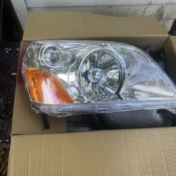 Honda Pilot Headlight