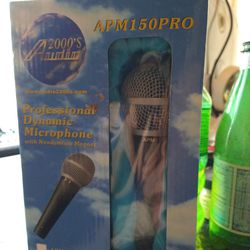 Audios 2000 Microphone 🎙️APM150PRO
