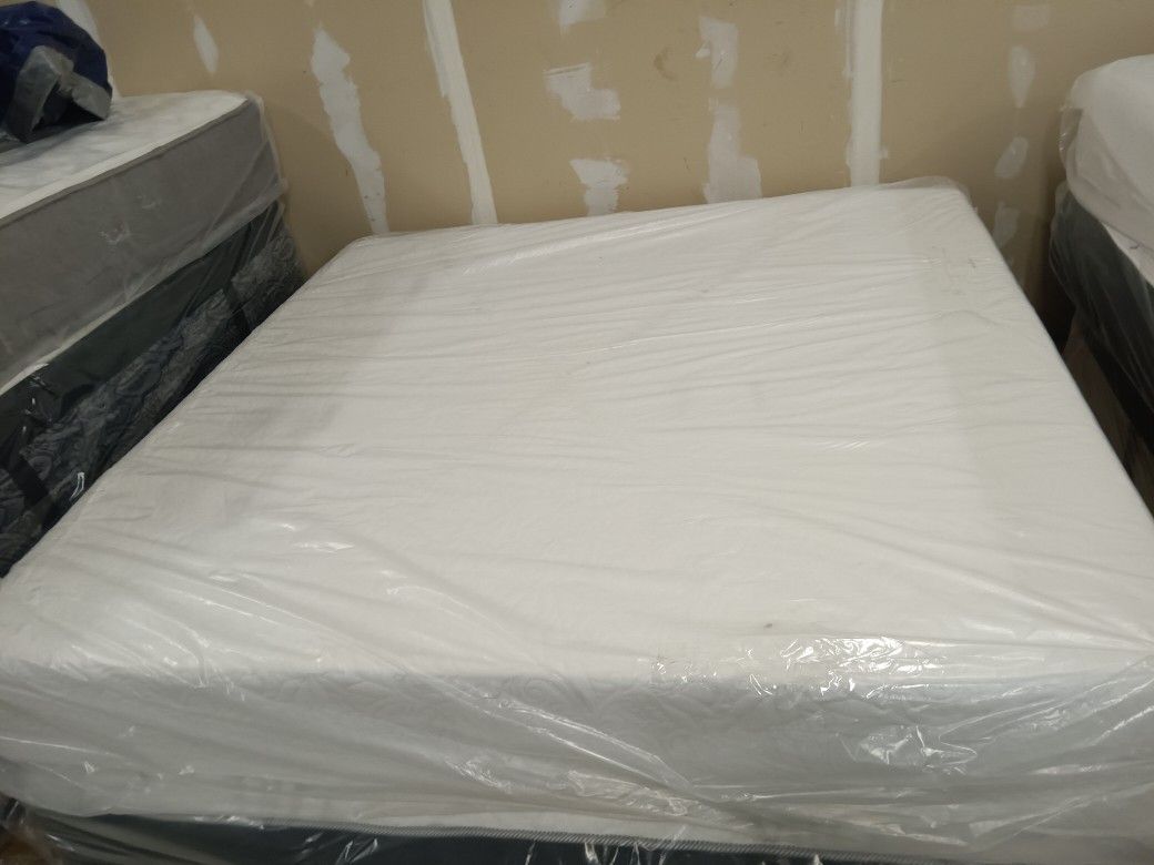 King Size Memory Foam Home & Garden